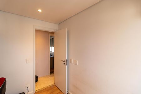 Apartamento à venda com 83m², 3 quartos e 2 vagas Apartamento à venda com 83m², 3 quartos e 2 vagasQuarto 02