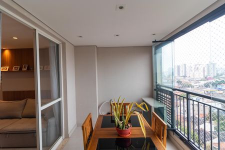 Apartamento à venda com 83m², 3 quartos e 2 vagas Apartamento à venda com 83m², 3 quartos e 2 vagasSacada