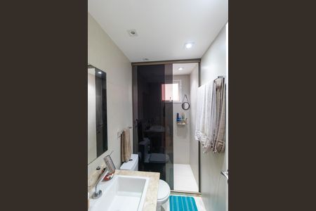 Apartamento à venda com 83m², 3 quartos e 2 vagas Apartamento à venda com 83m², 3 quartos e 2 vagasBanheiro da Suíte