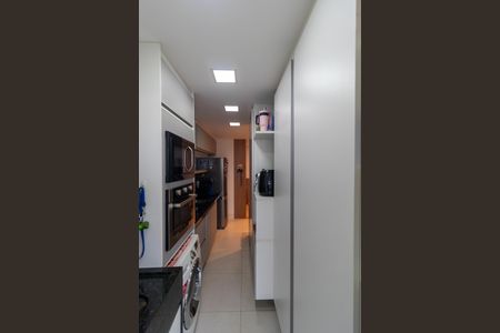 Apartamento à venda com 83m², 3 quartos e 2 vagas Apartamento à venda com 83m², 3 quartos e 2 vagasÁrea de Serviço