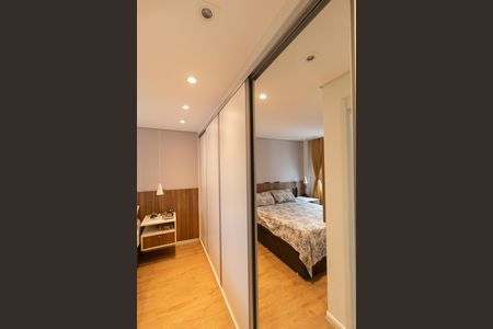 Apartamento à venda com 83m², 3 quartos e 2 vagas Apartamento à venda com 83m², 3 quartos e 2 vagasBanheiro da Suíte