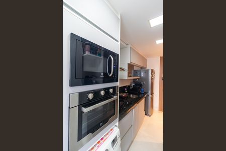 Apartamento à venda com 83m², 3 quartos e 2 vagas Apartamento à venda com 83m², 3 quartos e 2 vagasCozinha