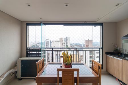 Apartamento à venda com 83m², 3 quartos e 2 vagas Apartamento à venda com 83m², 3 quartos e 2 vagasSacada