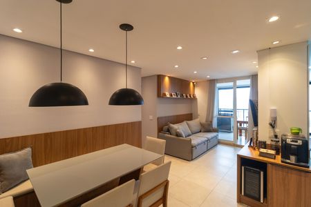 Salas de apartamento à venda com 3 quartos, 83m² em Taquaral, Campinas