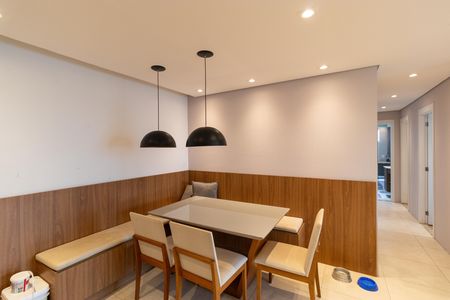Apartamento à venda com 83m², 3 quartos e 2 vagas Apartamento à venda com 83m², 3 quartos e 2 vagasSalas