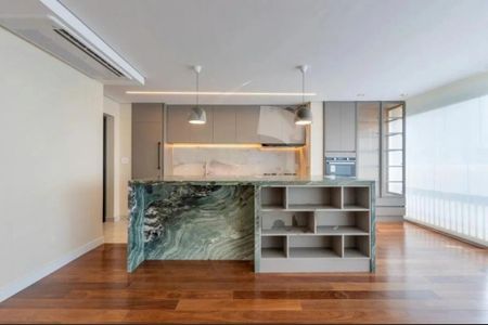 Apartamento à venda com 2 quartos, 147m² em Vila Nova Conceição, São Paulo