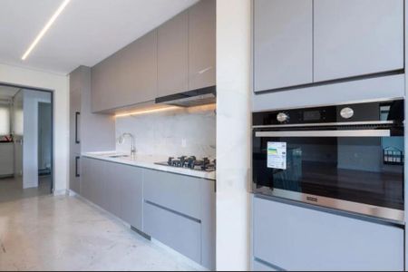 Apartamento à venda com 2 quartos, 147m² em Vila Nova Conceição, São Paulo