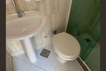 Banheiro da Suíte de apartamento para alugar com 2 quartos, 120m² em Taquara, Rio de Janeiro