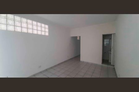 Casa para alugar com 55m², 1 quarto e sem vaga