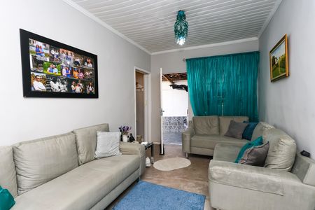 Casa à venda com 110m², 3 quartos e 3 vagas Casa à venda com 110m², 3 quartos e 3 vagassala