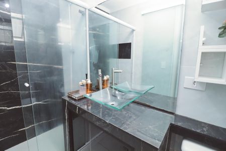 Casa à venda com 73m², 2 quartos e 1 vagaBanheiro