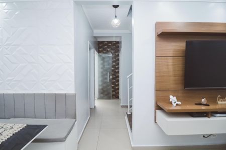 Casa à venda com 73m², 2 quartos e 1 vagaSala