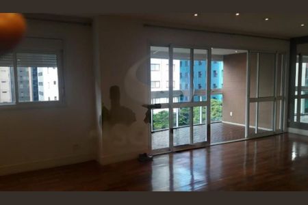 Apartamento à venda com 2 quartos, 97m² em Vila Olímpia, São Paulo