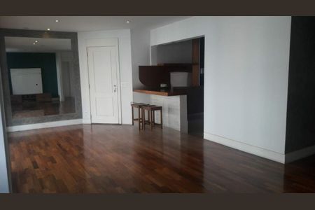 Apartamento à venda com 2 quartos, 97m² em Vila Olímpia, São Paulo