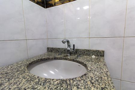 Casa para alugar com 250m², 3 quartos e 2 vagas Casa para alugar com 250m², 3 quartos e 2 vagasLavabo 1