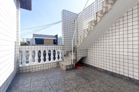 Casa para alugar com 250m², 3 quartos e 2 vagas Casa para alugar com 250m², 3 quartos e 2 vagasÁrea Externa
