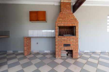 Casa para alugar com 250m², 3 quartos e 2 vagas Casa para alugar com 250m², 3 quartos e 2 vagasÁrea Externa