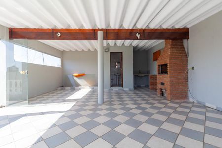 Casa para alugar com 250m², 3 quartos e 2 vagas Casa para alugar com 250m², 3 quartos e 2 vagasÁrea Externa