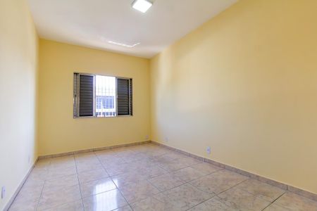 Quarto 1 de casa para alugar com 3 quartos, 250m² em Vila Carrão, São Paulo