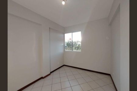 Quarto 1 de apartamento para alugar com 2 quartos, 61m² em Jardim Atlântico, Florianópolis