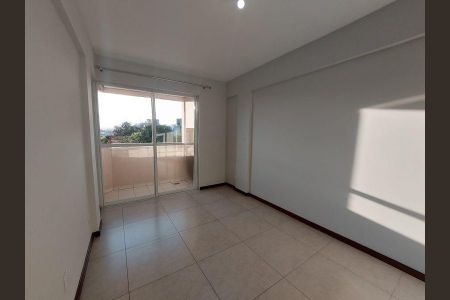Sala de apartamento para alugar com 2 quartos, 61m² em Jardim Atlântico, Florianópolis