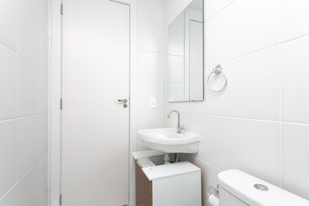 Apartamento para alugar com 35m², 2 quartos e sem vaga Apartamento para alugar com 35m², 2 quartos e sem vagaBanheiro