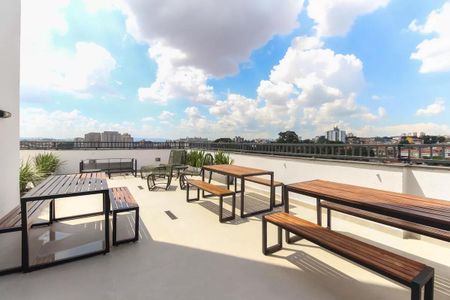 Apartamento para alugar com 35m², 2 quartos e sem vaga Apartamento para alugar com 35m², 2 quartos e sem vagaÁrea comum - Churrasqueira