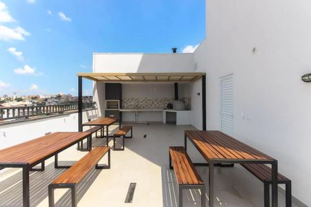 Apartamento para alugar com 35m², 2 quartos e sem vaga Apartamento para alugar com 35m², 2 quartos e sem vagaÁrea comum - Churrasqueira