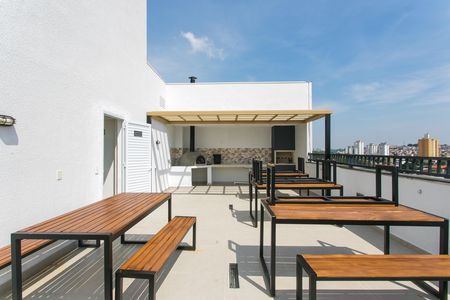 Apartamento para alugar com 35m², 2 quartos e sem vaga Apartamento para alugar com 35m², 2 quartos e sem vagaÁrea comum - Churrasqueira