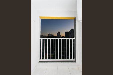 Apartamento para alugar com 35m², 2 quartos e sem vaga Apartamento para alugar com 35m², 2 quartos e sem vagaÁrea de Serviço