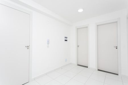 Apartamento para alugar com 35m², 2 quartos e sem vaga Apartamento para alugar com 35m², 2 quartos e sem vagaSala / Cozinha