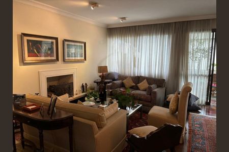 Apartamento à venda com 185m², 3 quartos e 3 vagas