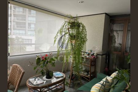 Apartamento à venda com 3 quartos, 185m² em Real Parque, São Paulo