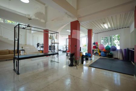Casa à venda com 700m², 5 quartos e 6 vagas