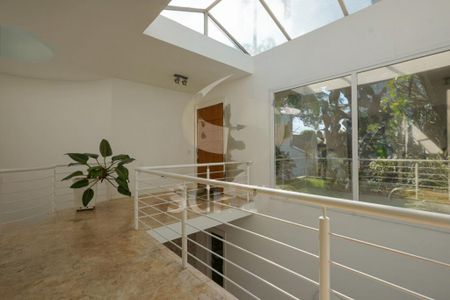 Casa à venda com 700m², 5 quartos e 6 vagas