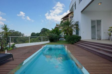 Casa à venda com 700m², 5 quartos e 6 vagas