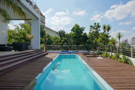 Casa à venda com 700m², 5 quartos e 6 vagas