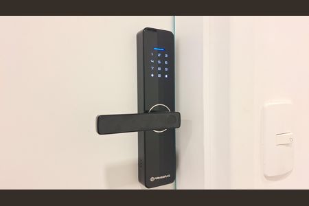 Apartamento à venda com 29m², 1 quarto e sem vaga Apartamento à venda com 29m², 1 quarto e sem vagaFechadura eletrônica