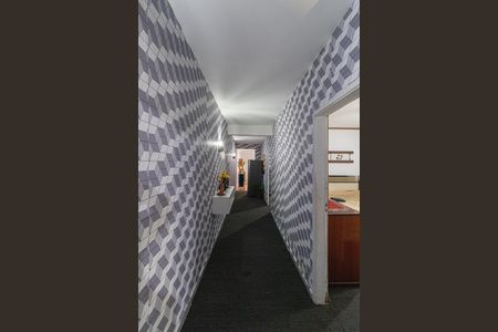Casa para alugar com 400m², 7 quartos e 2 vagas Casa para alugar com 400m², 7 quartos e 2 vagasCasa 1 - Corredor