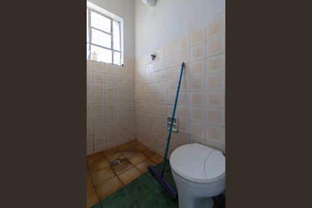 Casa para alugar com 400m², 7 quartos e 2 vagas Casa para alugar com 400m², 7 quartos e 2 vagasCasa 2 - Banheiro