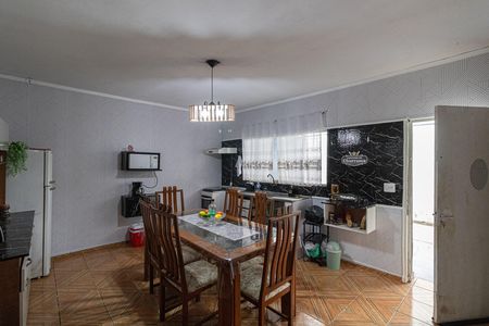 Casa para alugar com 400m², 7 quartos e 2 vagas Casa para alugar com 400m², 7 quartos e 2 vagasCasa 1 - Cozinha