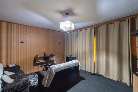 Casa 1 - Sala de casa para alugar com 7 quartos, 400m² em Burgo Paulista, São Paulo