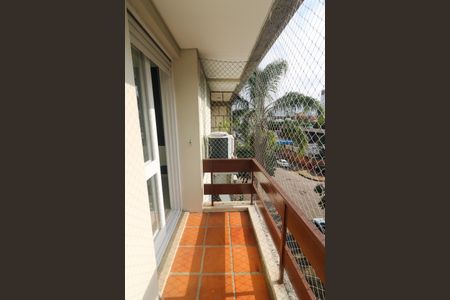Apartamento para alugar com 101m², 3 quartos e 2 vagas Apartamento para alugar com 101m², 3 quartos e 2 vagasSacada do Quarto 2