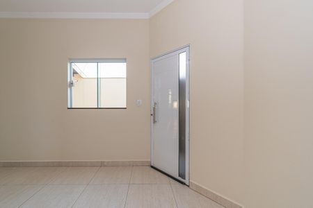 Casa à venda com 120m², 3 quartos e 4 vagas Casa à venda com 120m², 3 quartos e 4 vagasSala de Estar