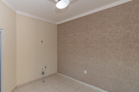 Casa à venda com 120m², 3 quartos e 4 vagas Casa à venda com 120m², 3 quartos e 4 vagasSala de Estar