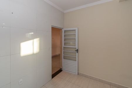 Casa à venda com 120m², 3 quartos e 4 vagas Casa à venda com 120m², 3 quartos e 4 vagasCozinha