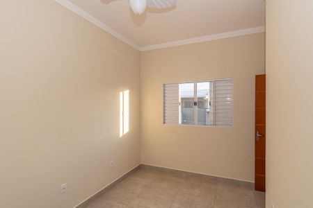 Casa à venda com 120m², 3 quartos e 4 vagas Casa à venda com 120m², 3 quartos e 4 vagasQuarto 2