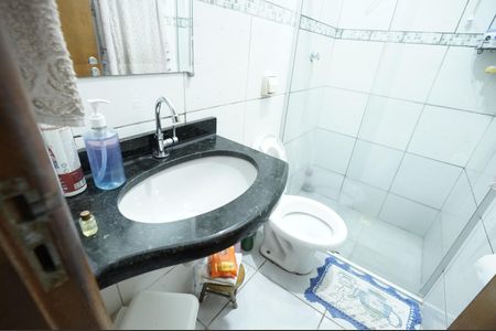Casa à venda com 180m², 2 quartos e 3 vagas