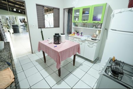 Casa à venda com 180m², 2 quartos e 3 vagas