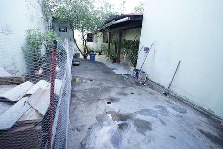 Casa à venda com 180m², 2 quartos e 3 vagas